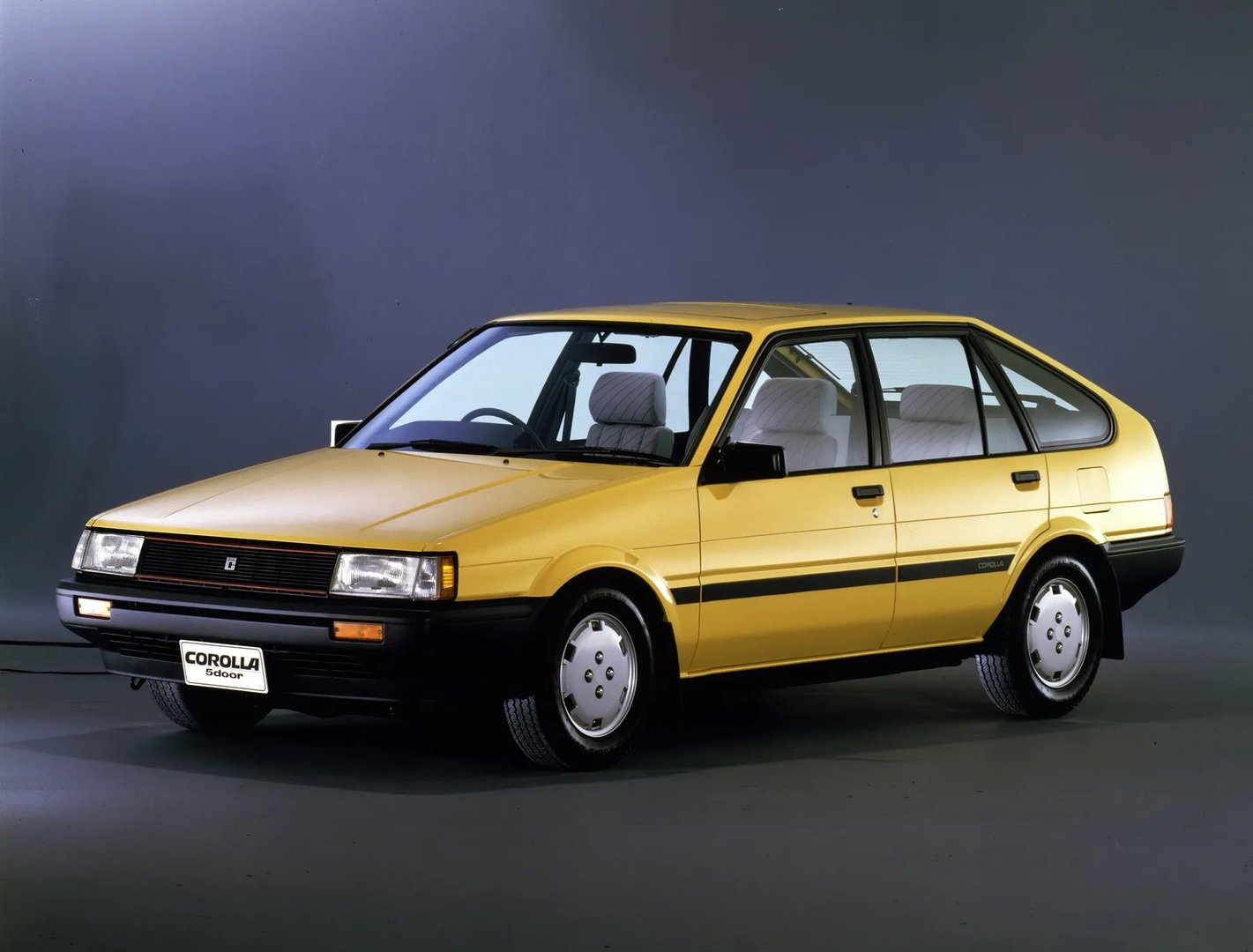 Toyota Corolla 5 generation  Hatchback 5-door