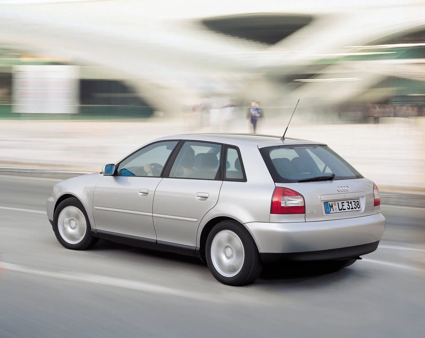 Audi_A3_1_generation_restyling__Hatchback_5-door__4.jpg