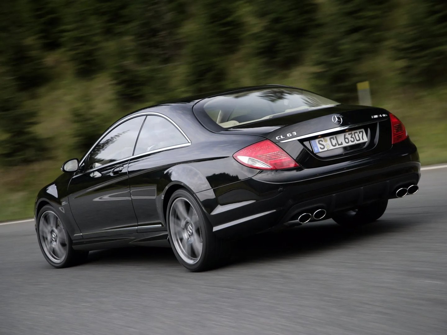 Mercedes_CL-Class_AMG_2_generation__Coupe_Hardtop__8.jpg