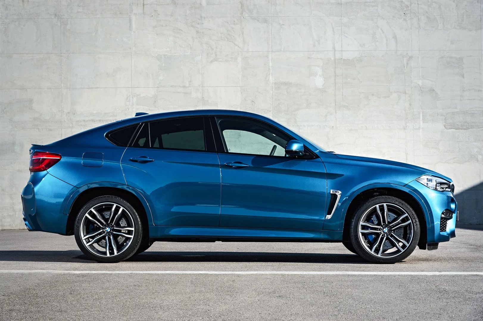 BMW_X6_M_2_generation__SUV_5-doors__11.jpg