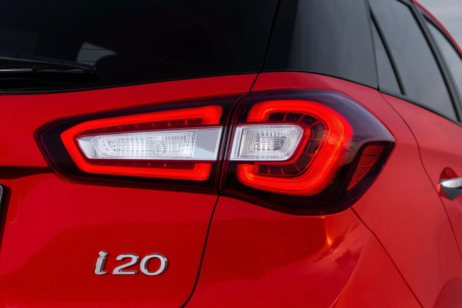 Hyundai_i20_2_generation_restyling__Mini_5-doors__11.jpg