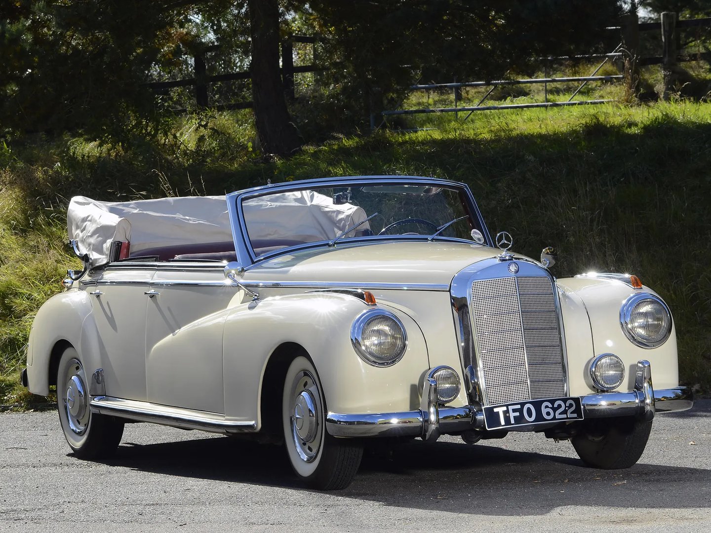 Mercedes_W186_1_generation__Cabrio__7.jpg
