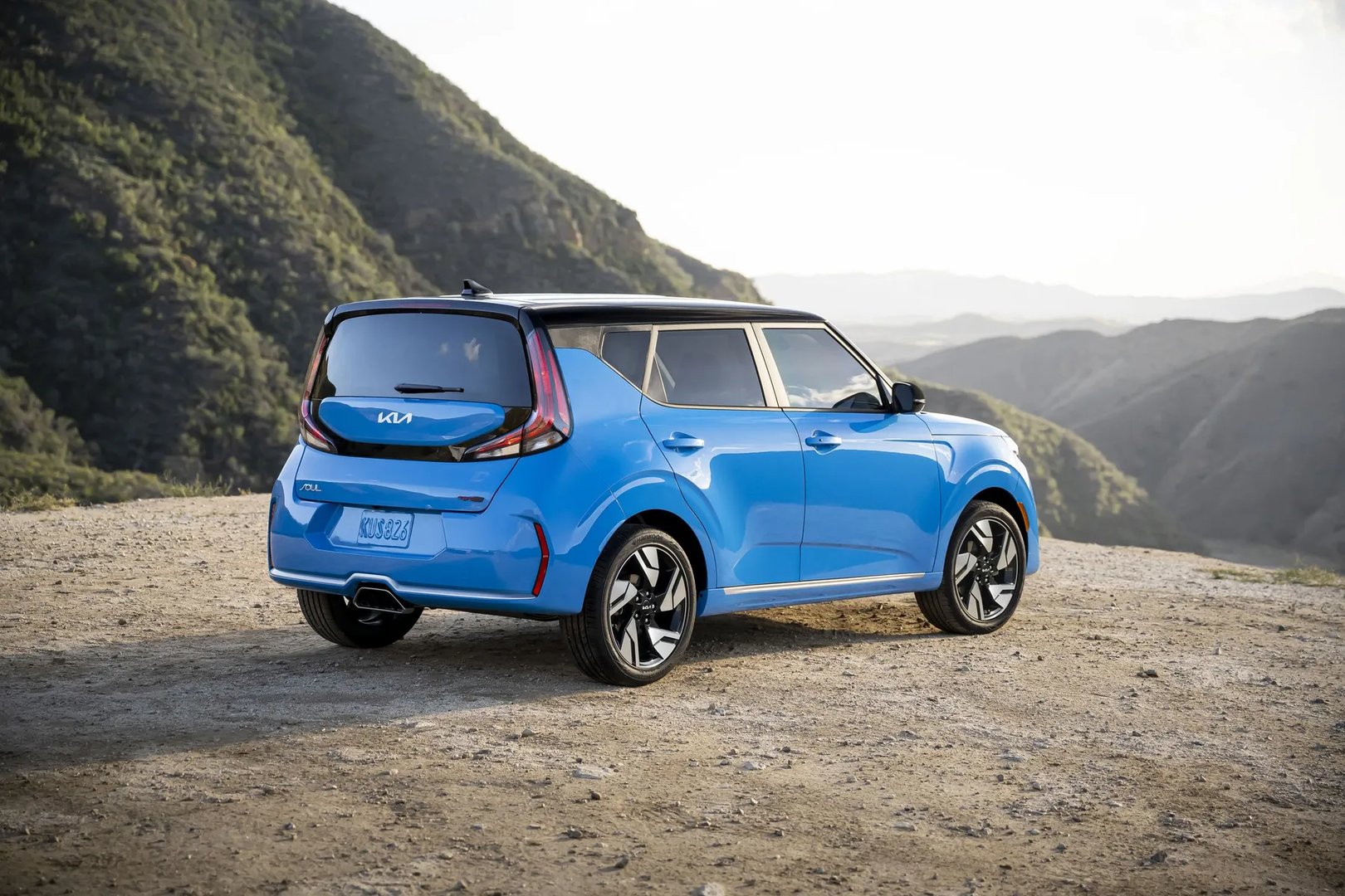 Kia_Soul_3_generation_restyling_1__Hatchback_5-door__7.jpg