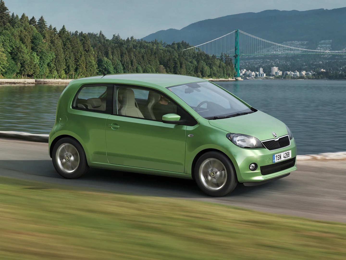 Skoda_Citigo_1_generation__Mini_3-doors__1.jpg