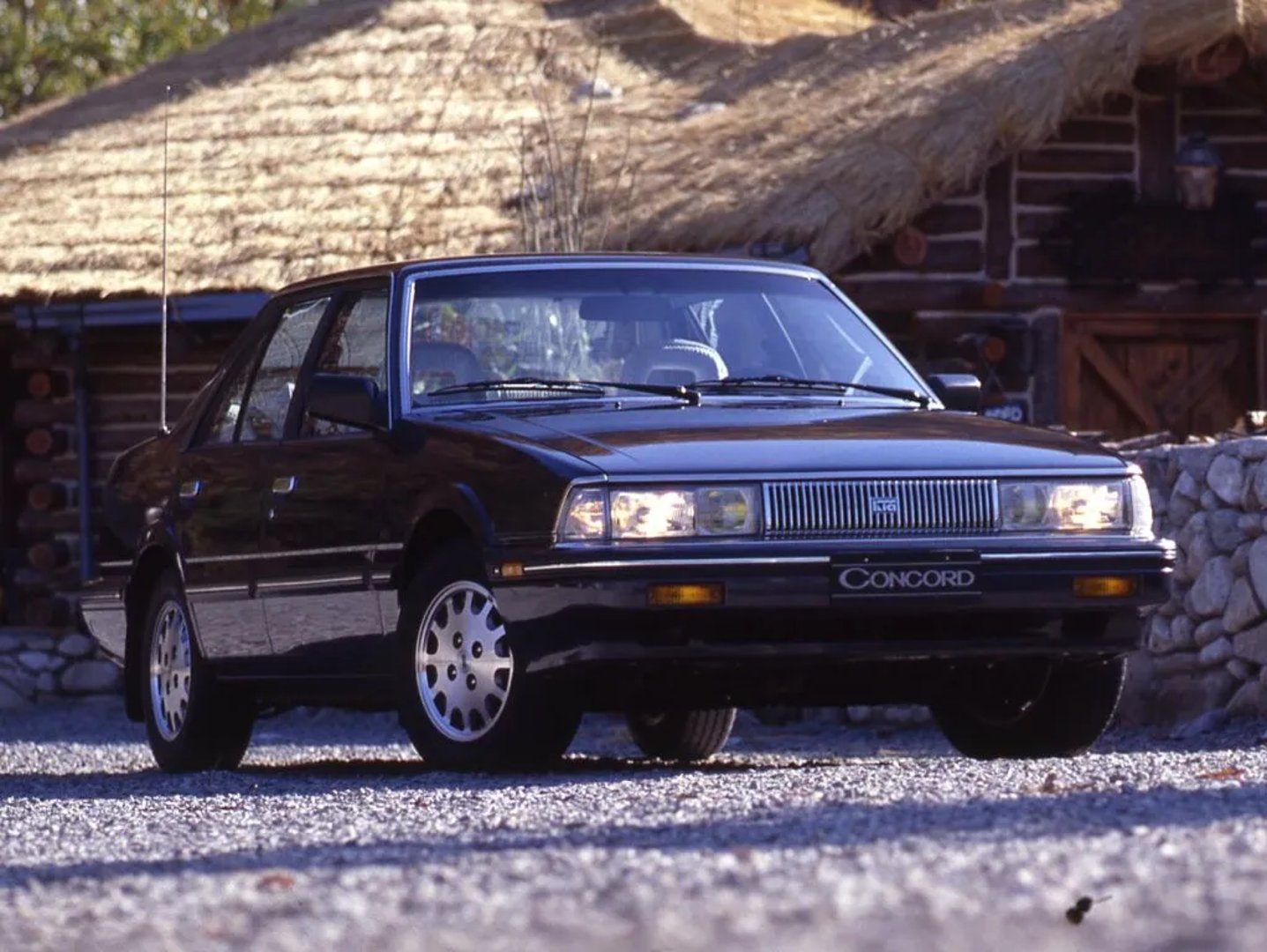 Kia_Concord_1_generation__Sedan__5.jpg