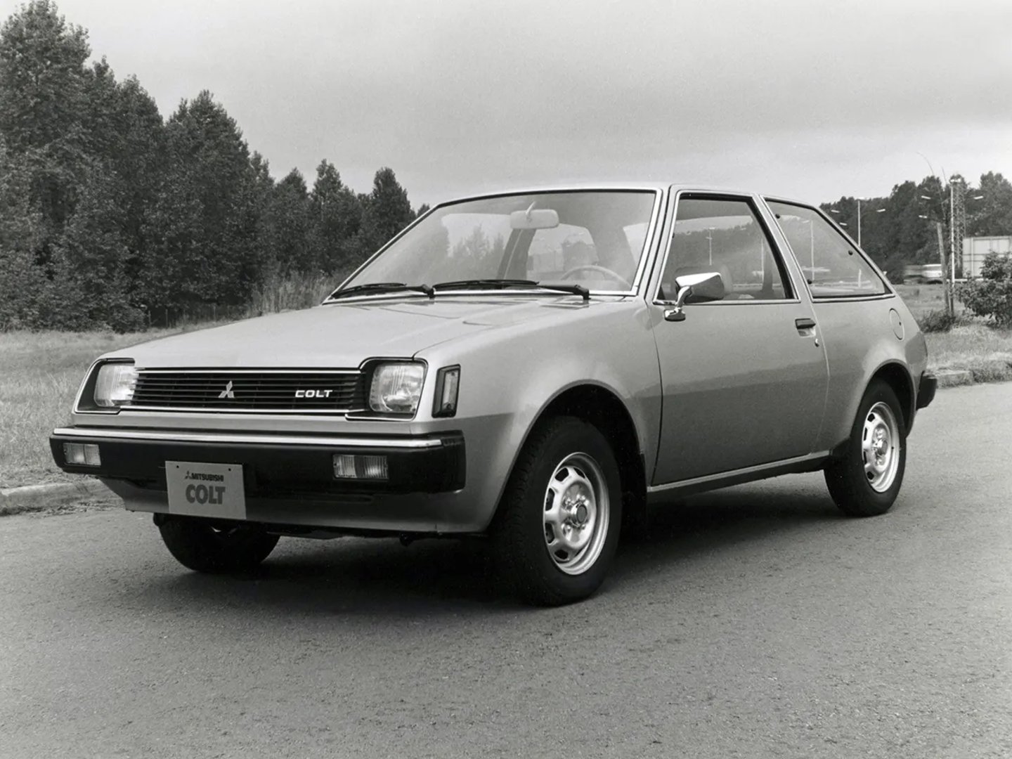 Mitsubishi_Colt_1_generation__Mini_3-doors__2.jpg