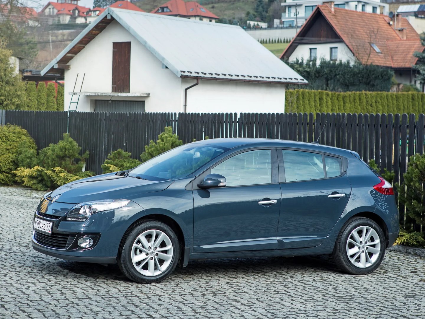 Renault Megane 3 generation, restyling  Hatchback 5-door