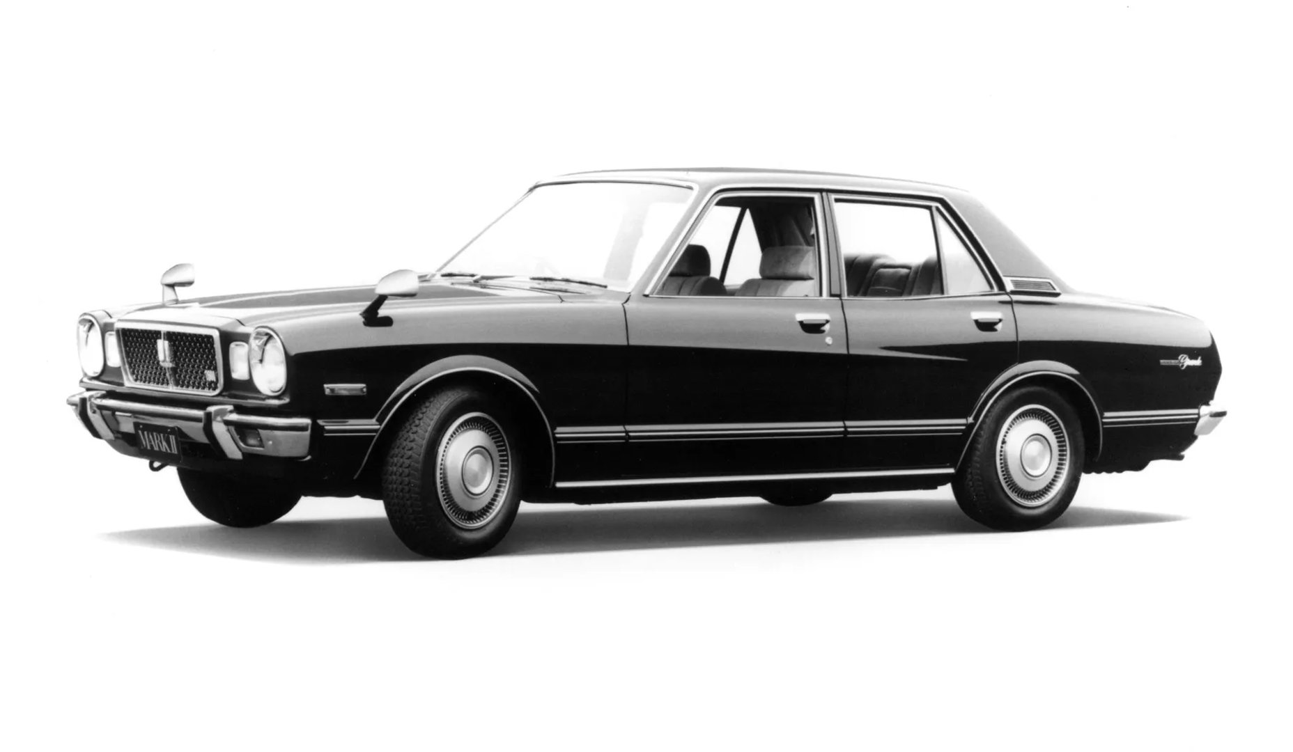 Toyota_Mark_II_3_generation__Sedan__3.jpg