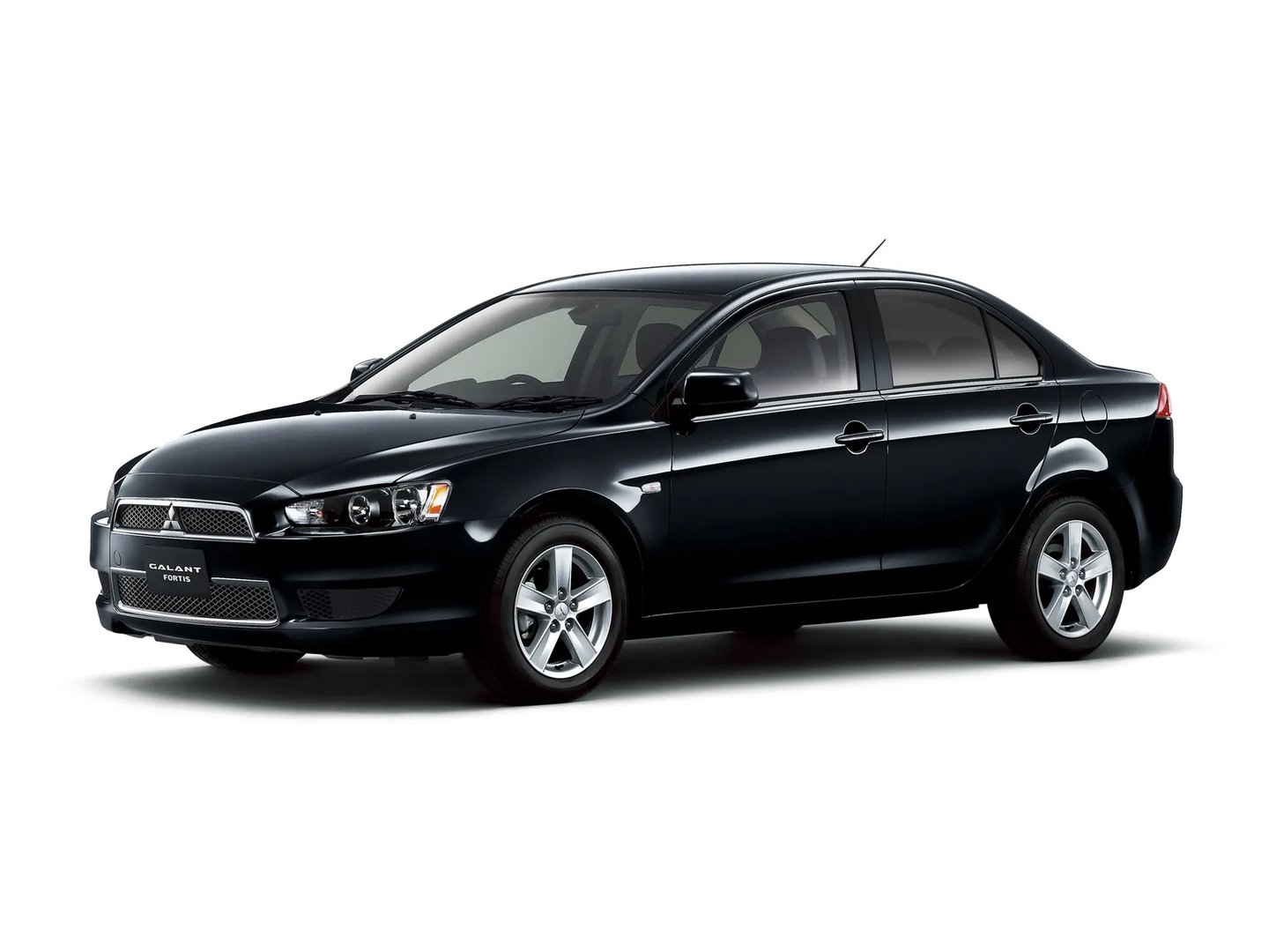 Mitsubishi_Galant_Fortis_1_generation__Sedan__2.jpg