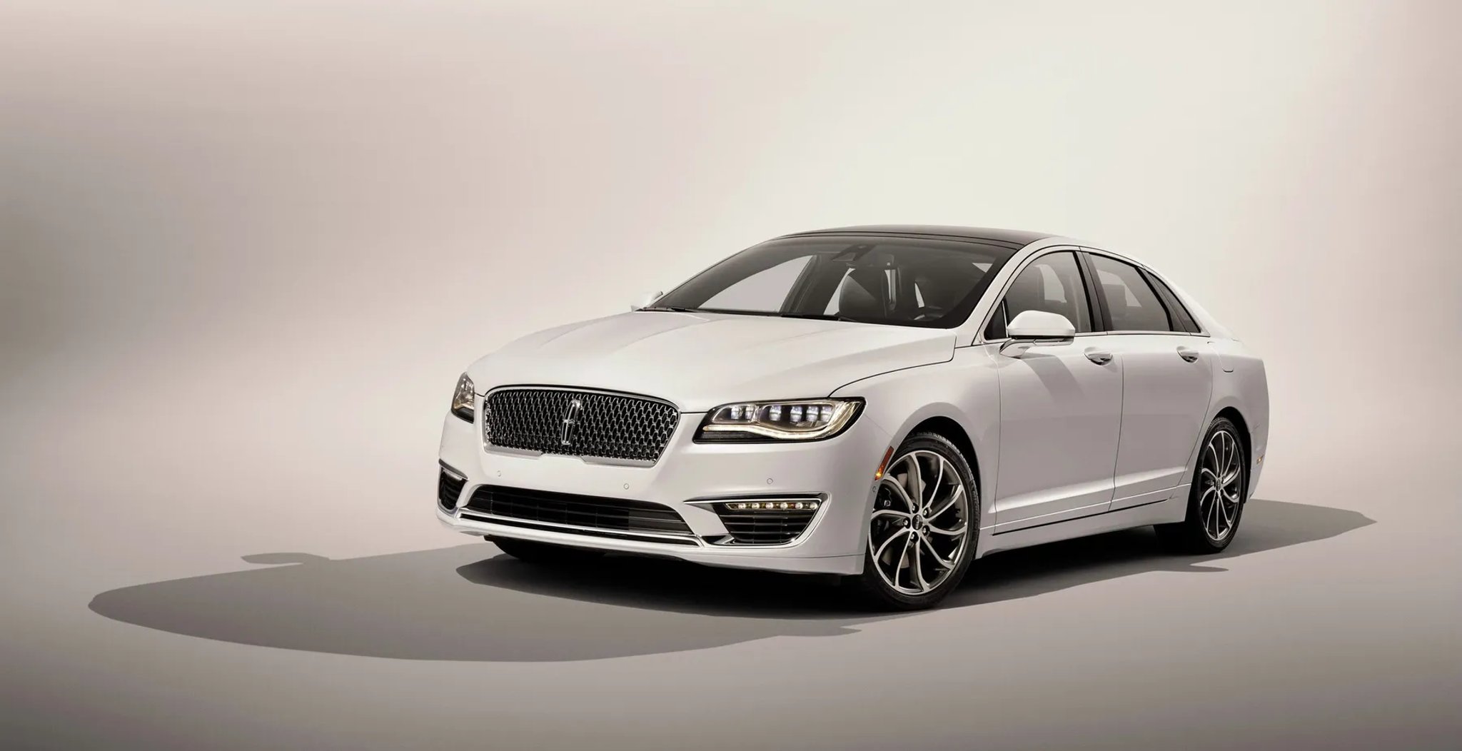 Lincoln_MKZ_2_generation_restyling__Sedan__5.jpg