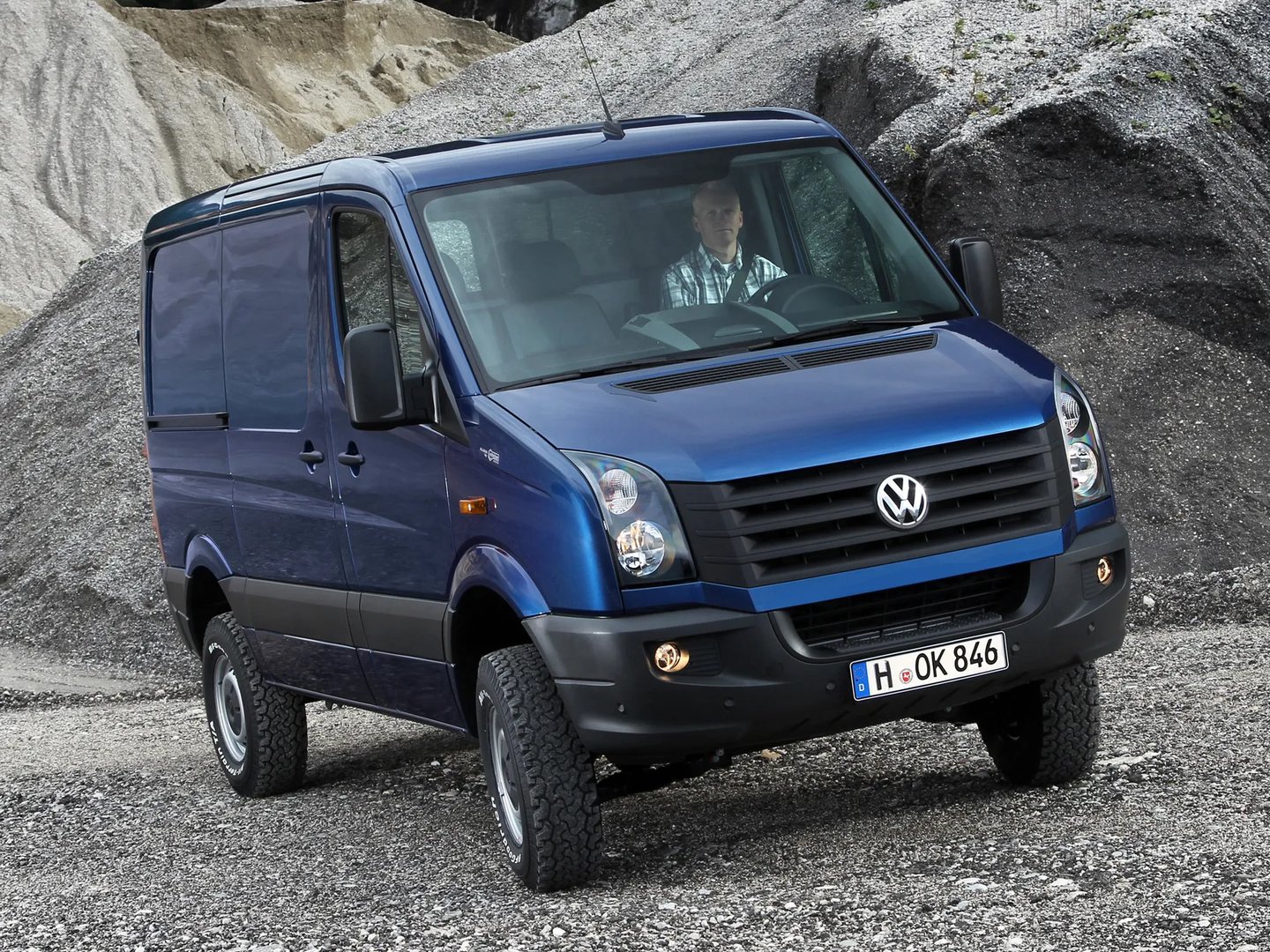 Volkswagen_Crafter_1_generation_restyling_1__Van_Short__3.jpg