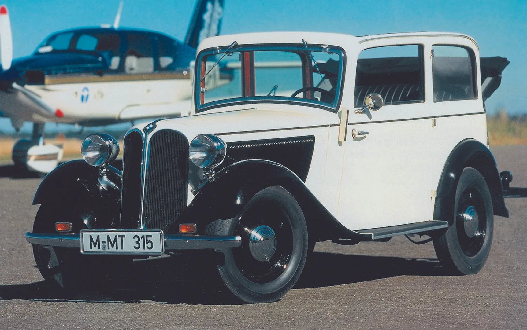 BMW_315_1_generation__Sedan_2-doors__1.jpg