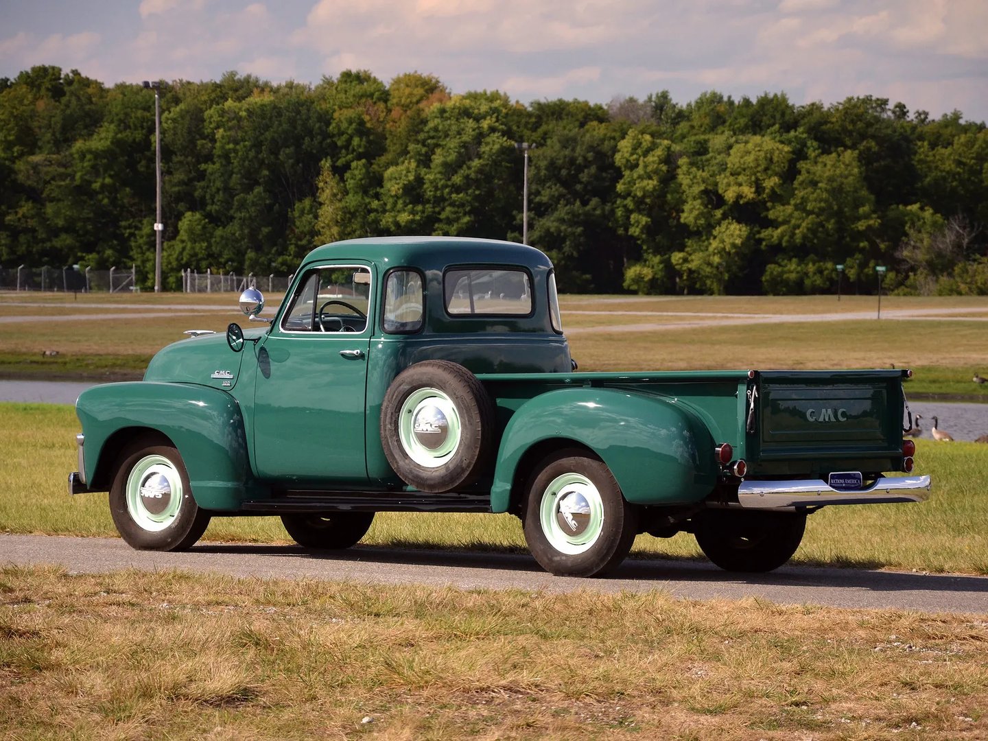 GMC_100_1_generation__Pickup_single-cab__3.jpg