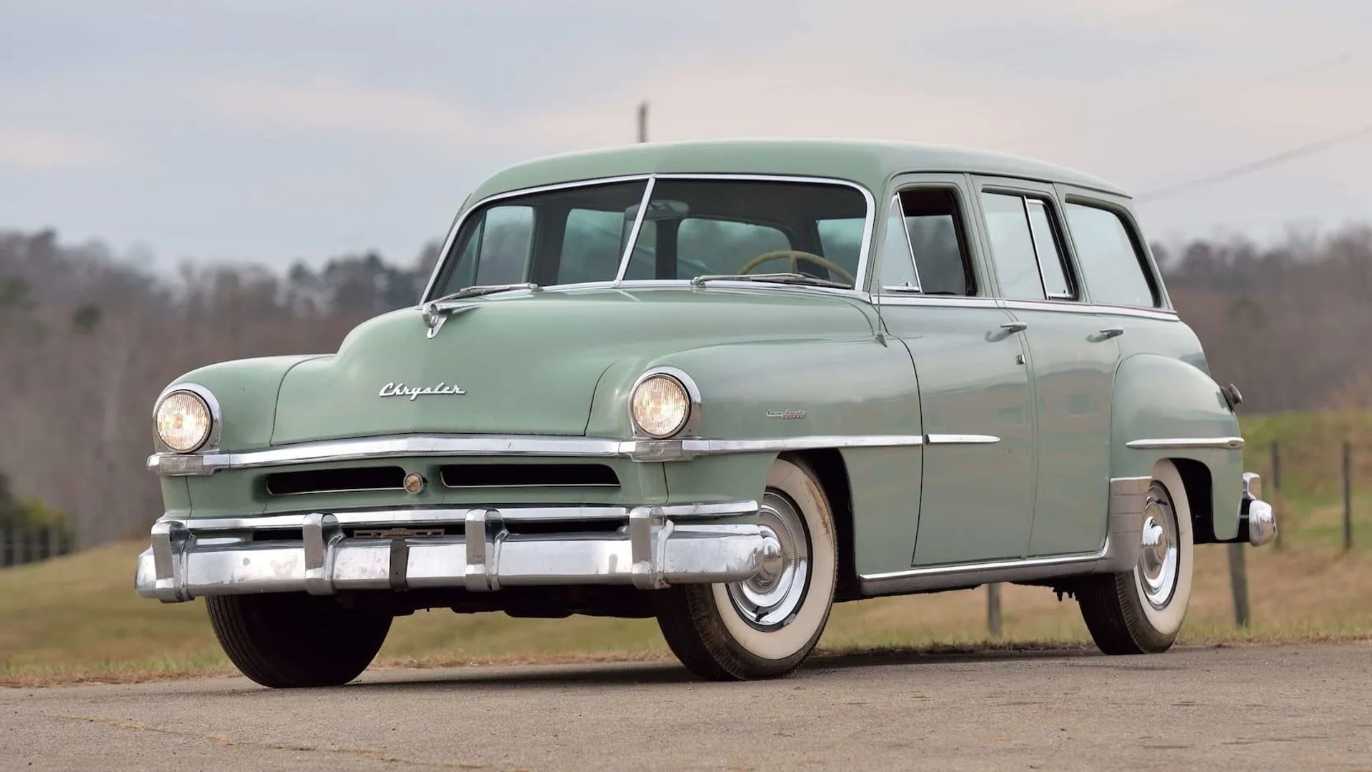 Chrysler_Windsor_3_generation__Estate_5-door__4.jpg