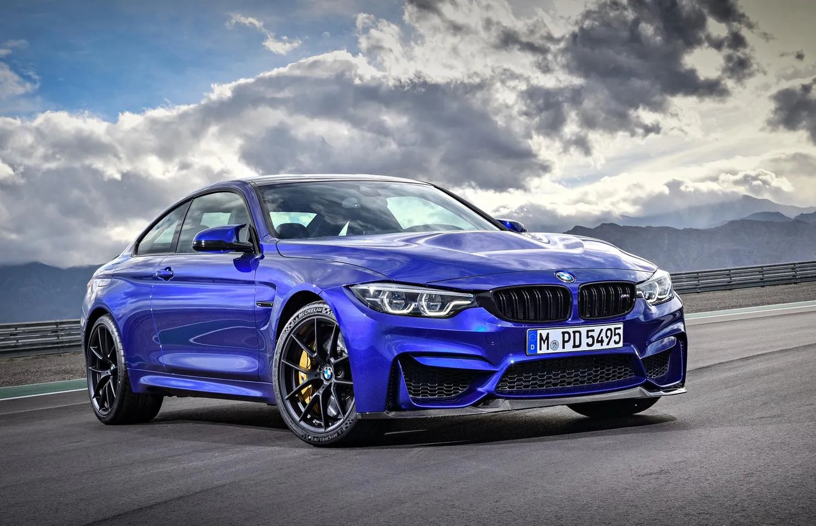 F82  Coupe