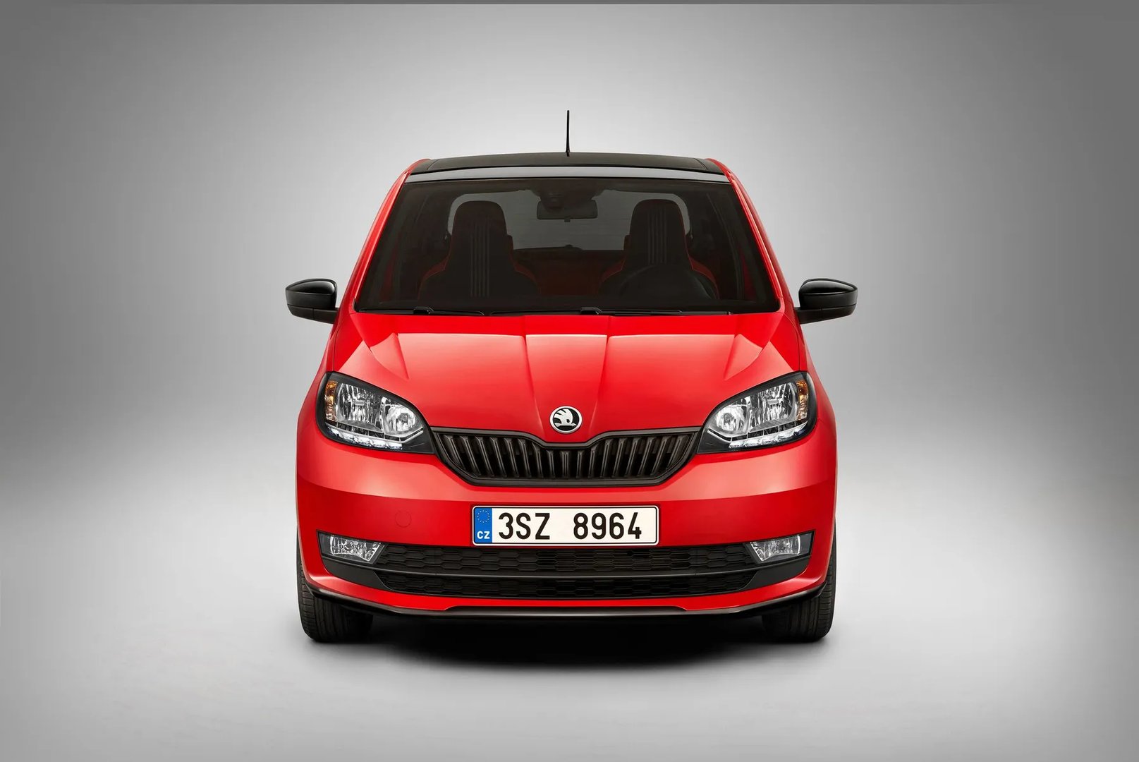 Skoda_Citigo_1_generation_restyling__Mini_3-doors__4.jpg