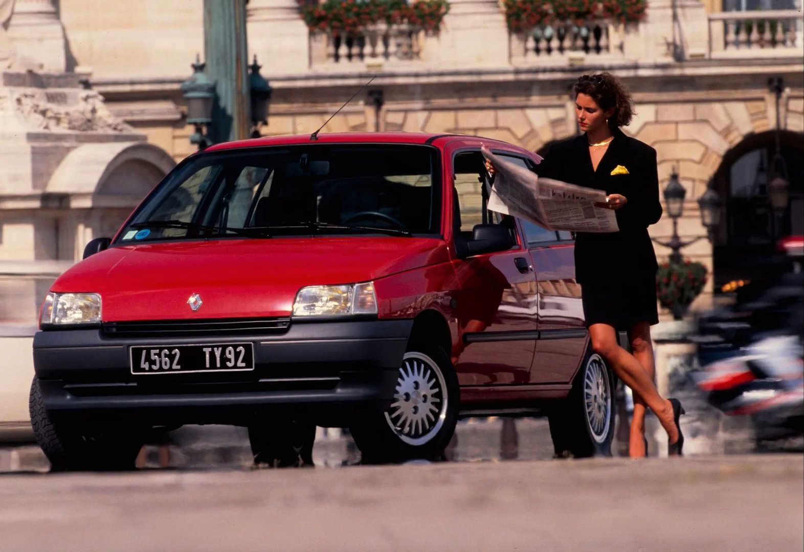 Renault_Clio_1_generation__Mini_5-doors__9.jpg