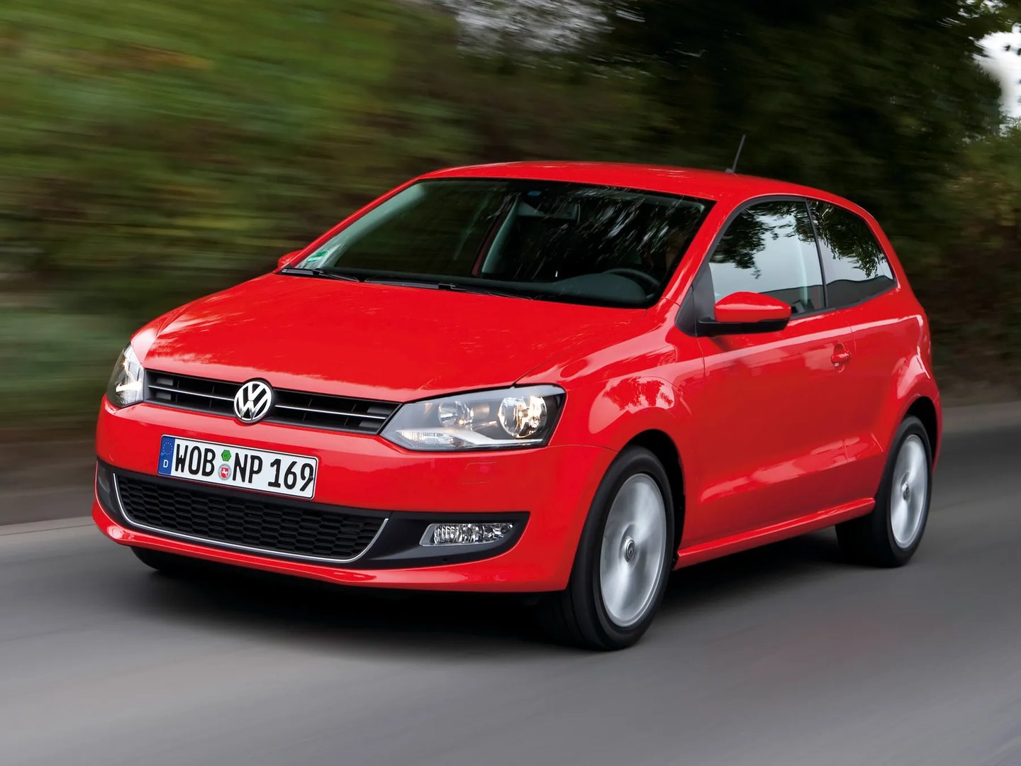 Volkswagen_Polo_5_generation__Mini_3-doors__3.jpg