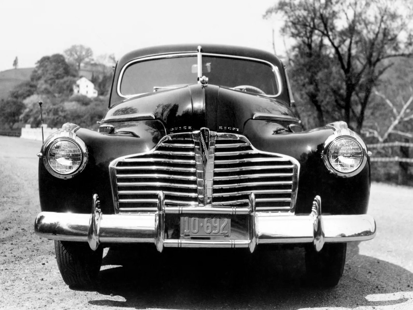 Buick_Special_1_generation__Sedan__8.jpg