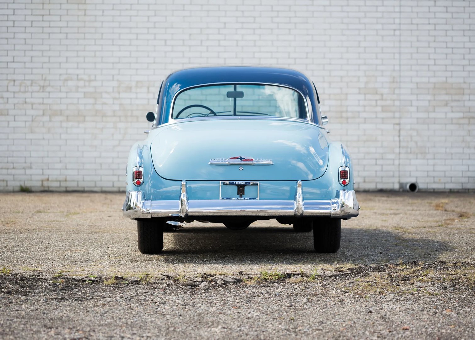Chevrolet_Deluxe_1_generation__Sedan_2-doors__8.jpg