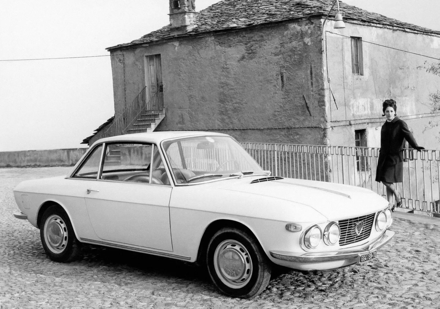 Lancia_Fulvia_1_generation__Coupe__4.jpg