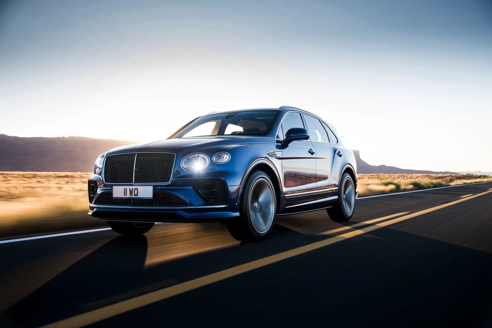 Bentley Bentayga 1 generation, restyling  SUV 5-doors