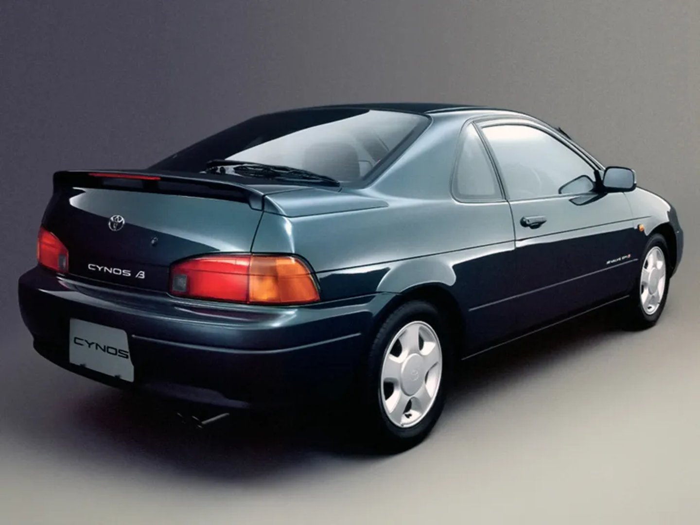 Toyota_Cynos_1_generation__Coupe__1.jpg