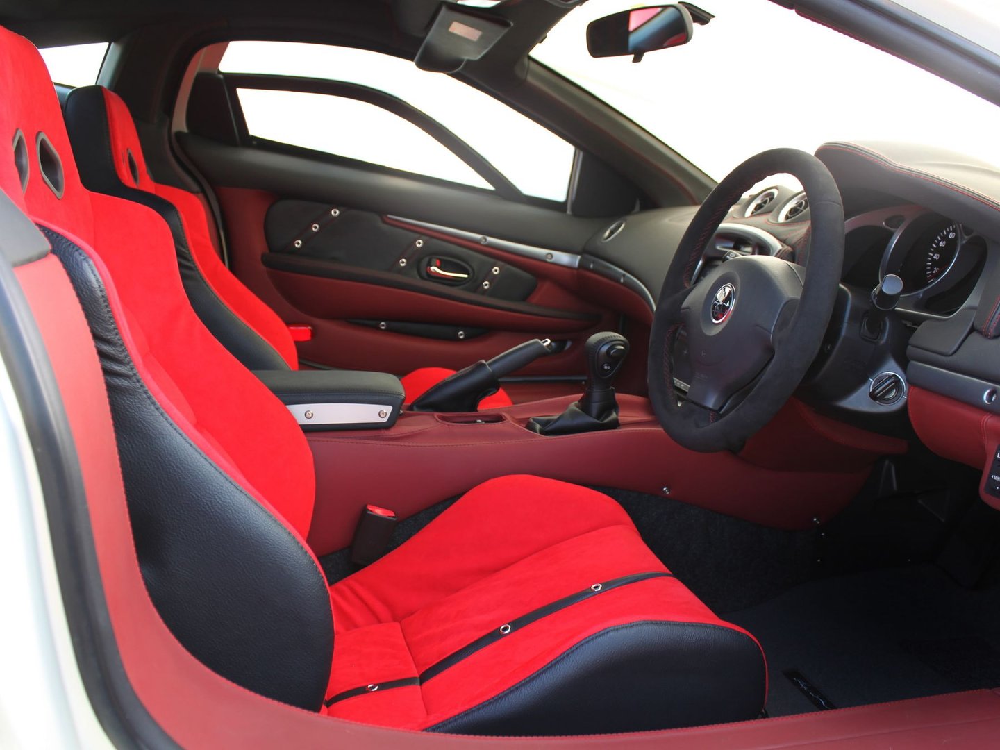 mitsuoka_Orochi_1_generation__Roadster__22.jpg