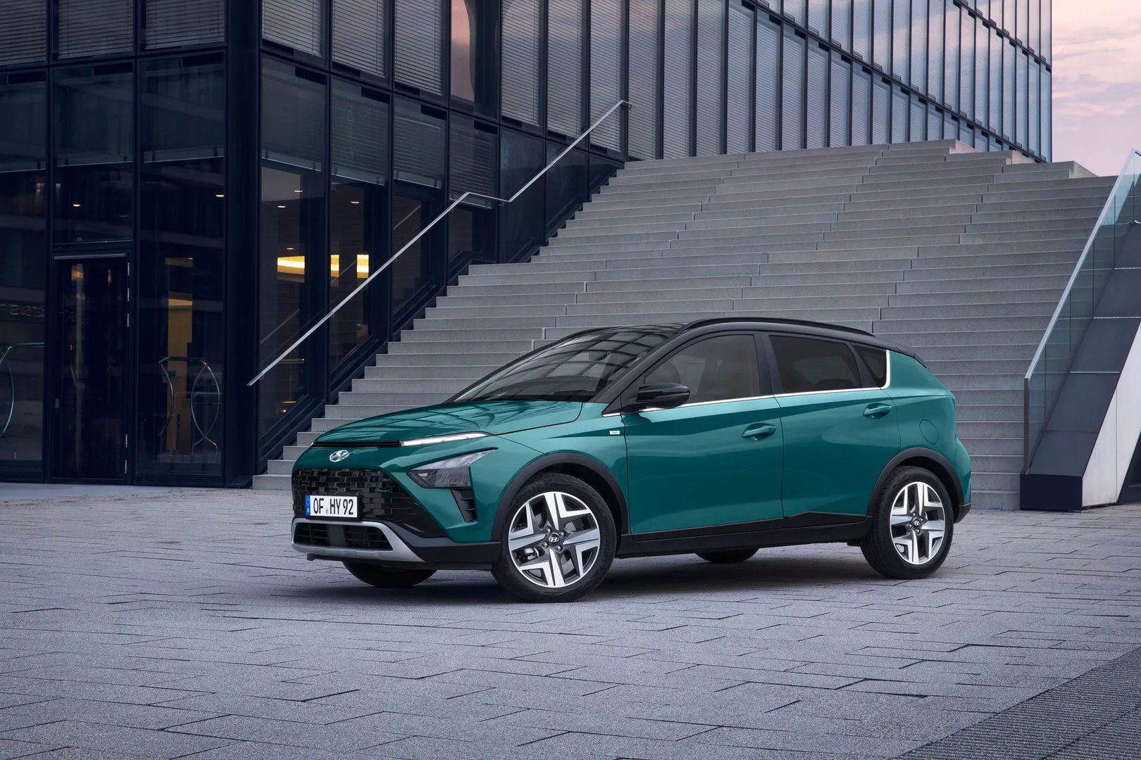 Hyundai_Bayon_1_generation__SUV_5-doors__8.jpg