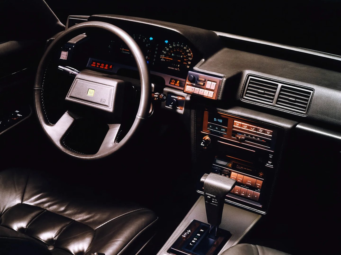 Toyota_Cressida_3_generation__Sedan__7.jpg