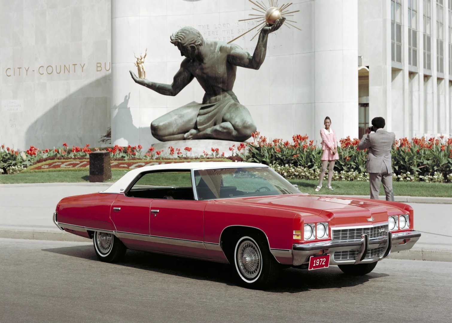 Chevrolet_Caprice_2_generation__Sedan_Hardtop__2.jpg