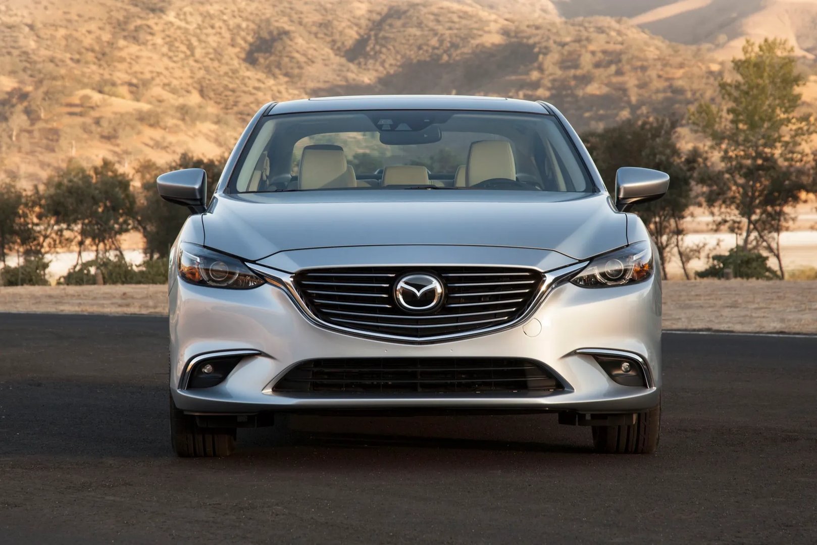 Mazda_6_3_generation_restyling__Sedan__5.jpg