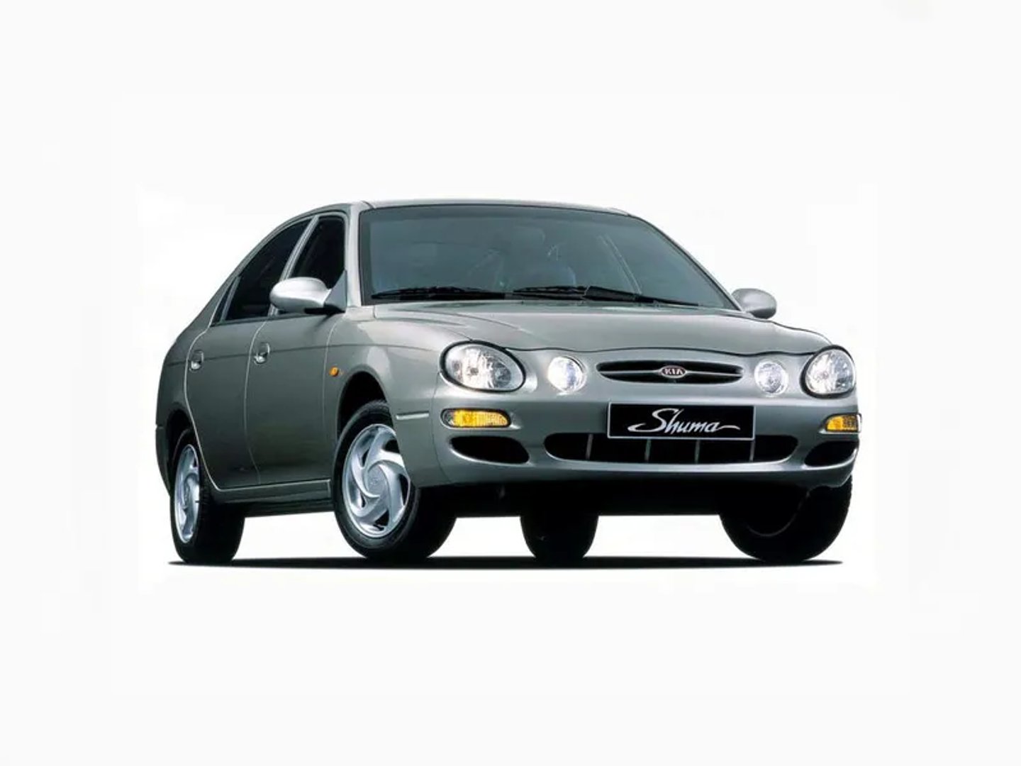 Kia_Shuma_1_generation__Liftback__1.jpg