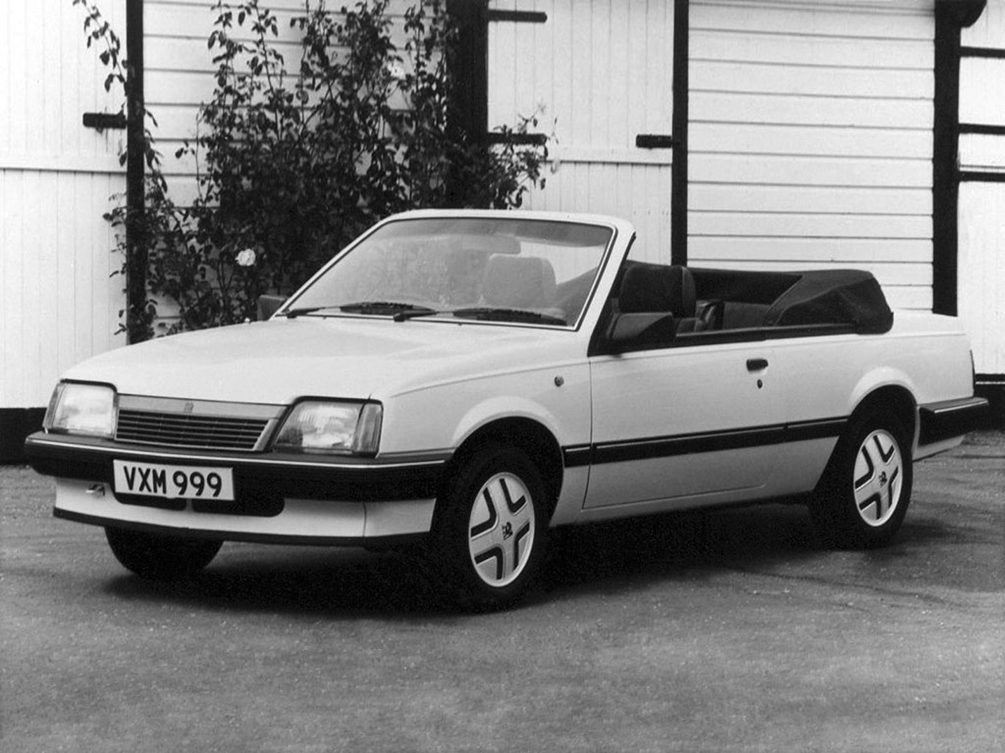 Vauxhall Cavalier 1 generation  Cabrio 
