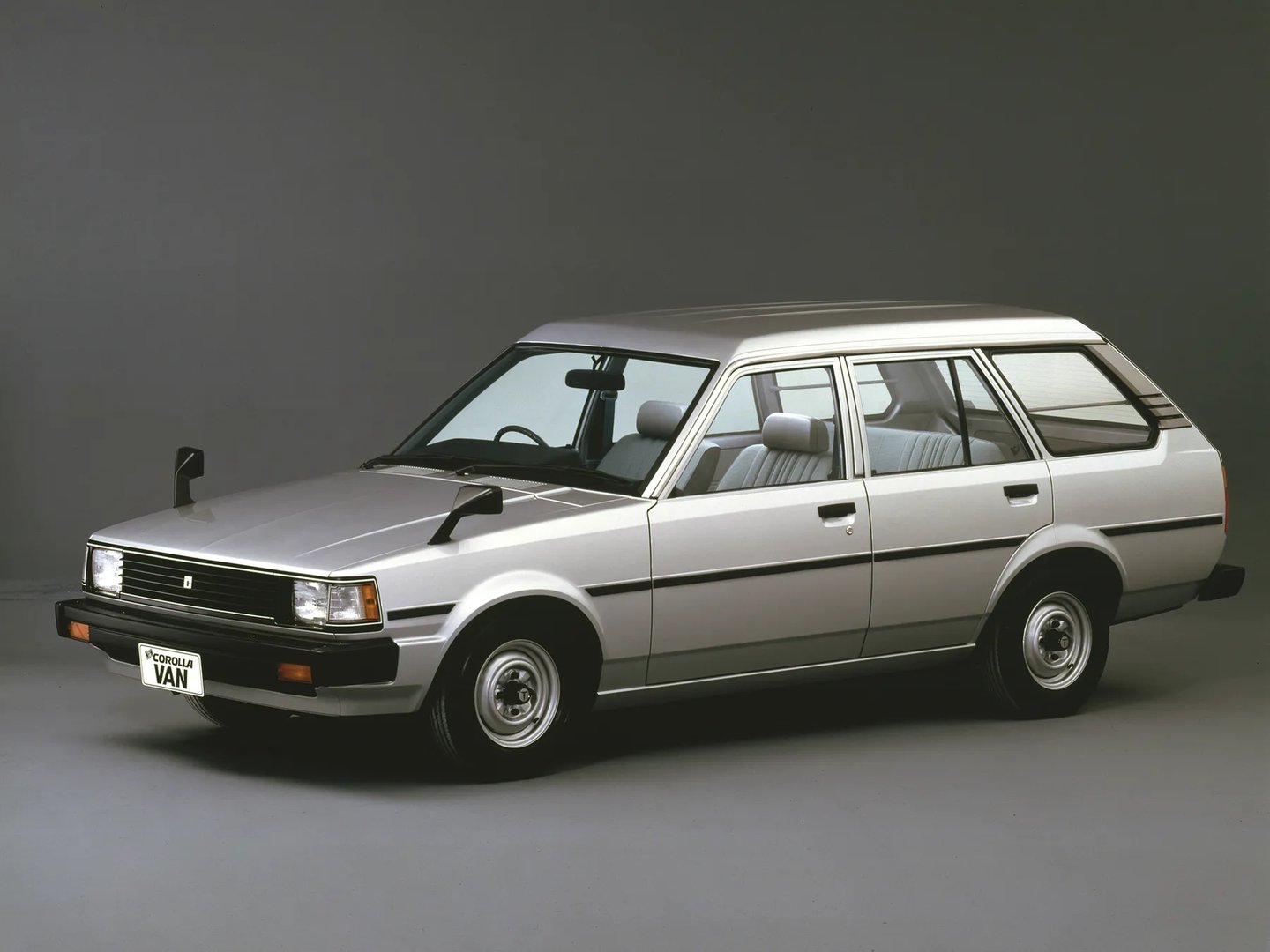 Toyota Corolla 4 generation  Estate 5-door