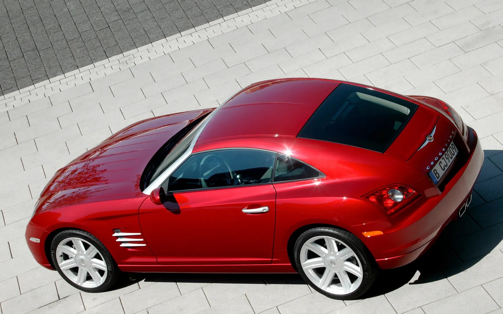 Chrysler_Crossfire_1_generation__Coupe__3.jpg