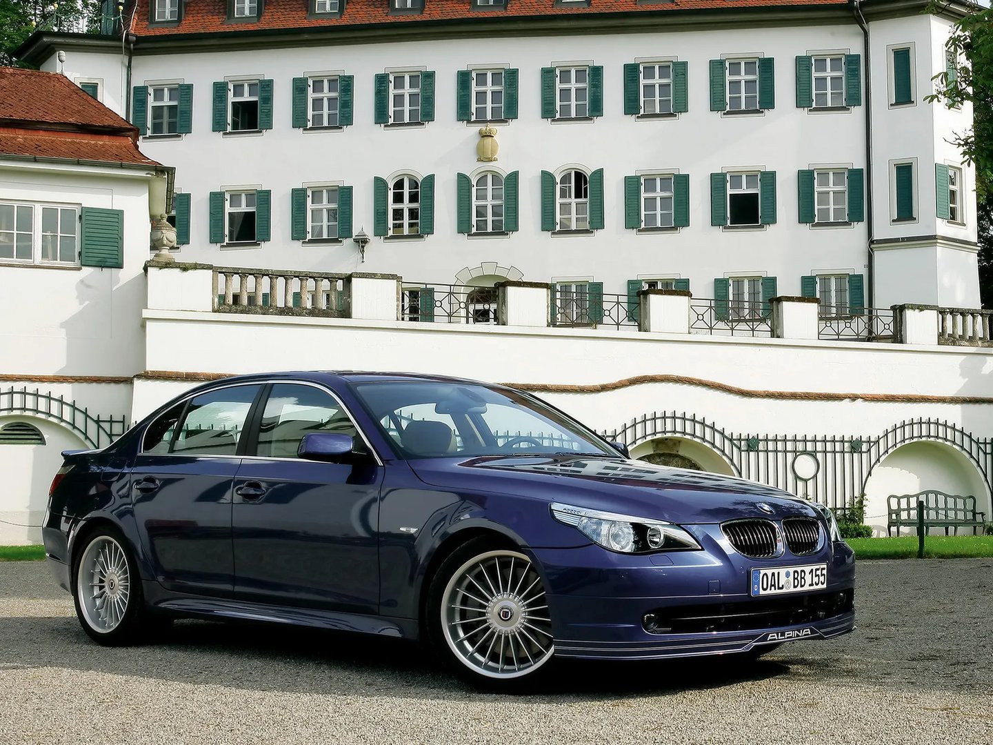 Alpina_B5_1_generation__Sedan__5.jpg