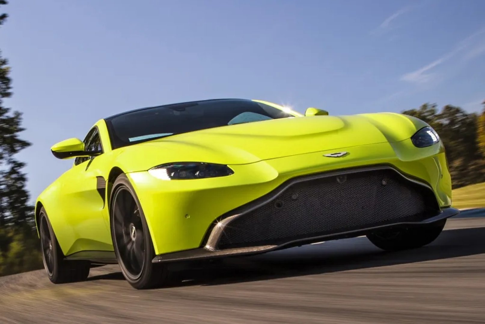 Aston Martin Vantage 4 generation