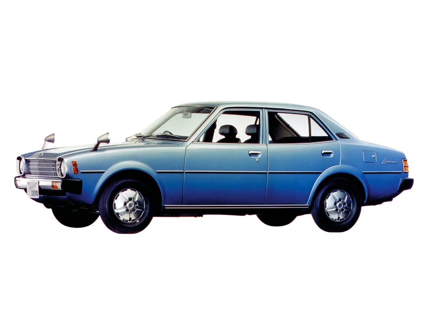Mitsubishi_Lancer_2_generation__Sedan__2.jpg