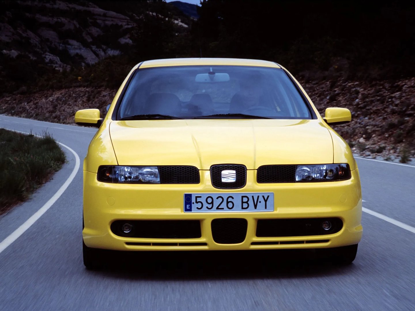 SEAT_Leon_Cupra_1_generation__Hatchback_5-door__5.jpg