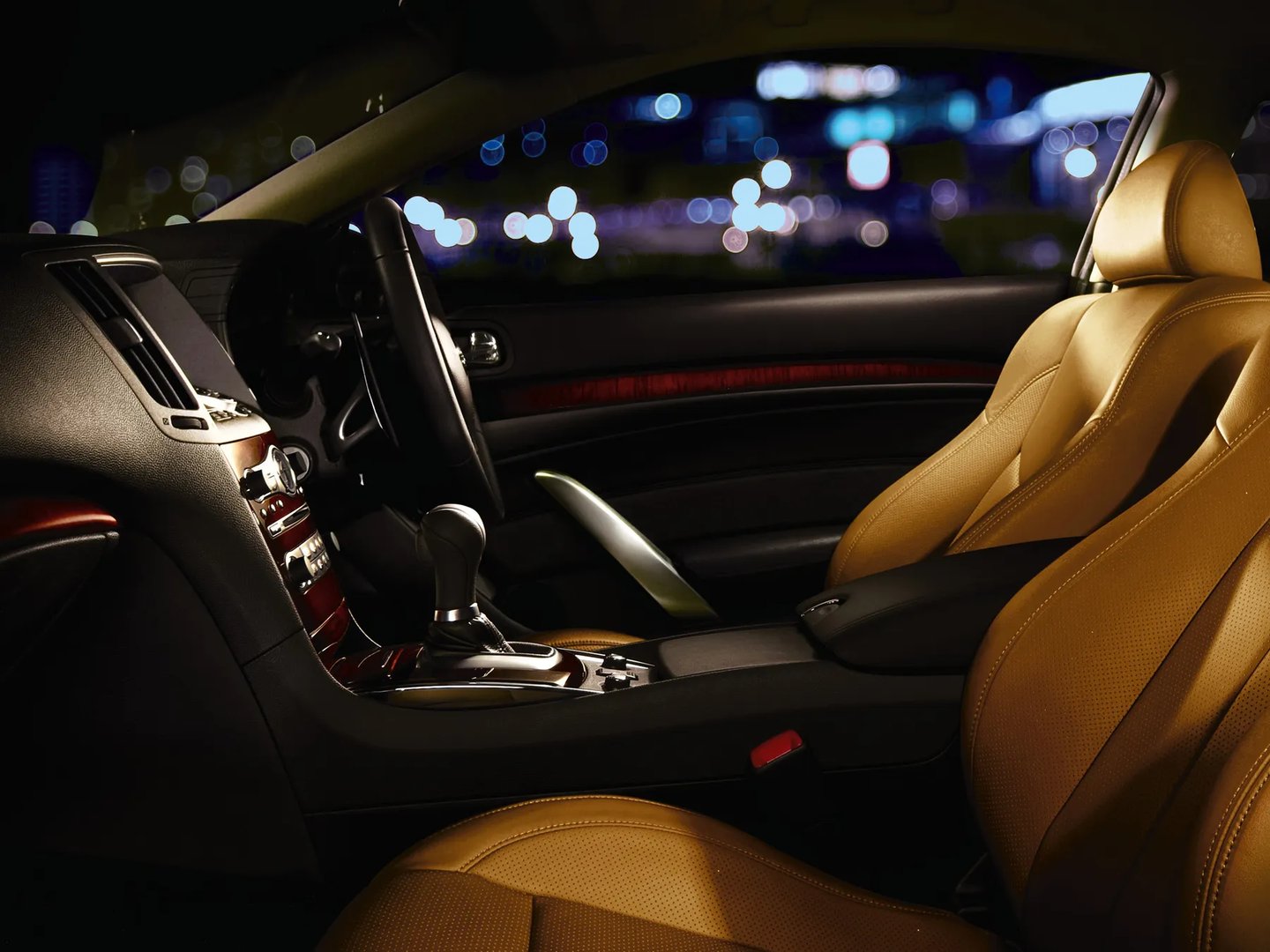 Nissan_Skyline_12_generation__Coupe__8.jpg