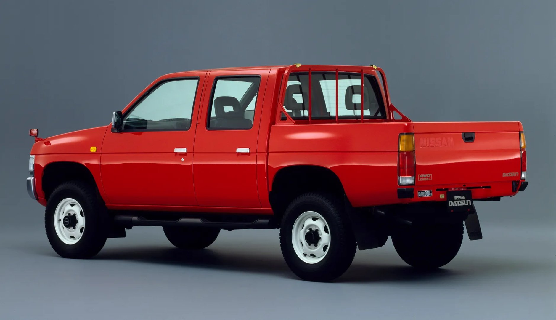 Nissan_Pick_Up_1_generation__Pickup_double-cab__5.jpg