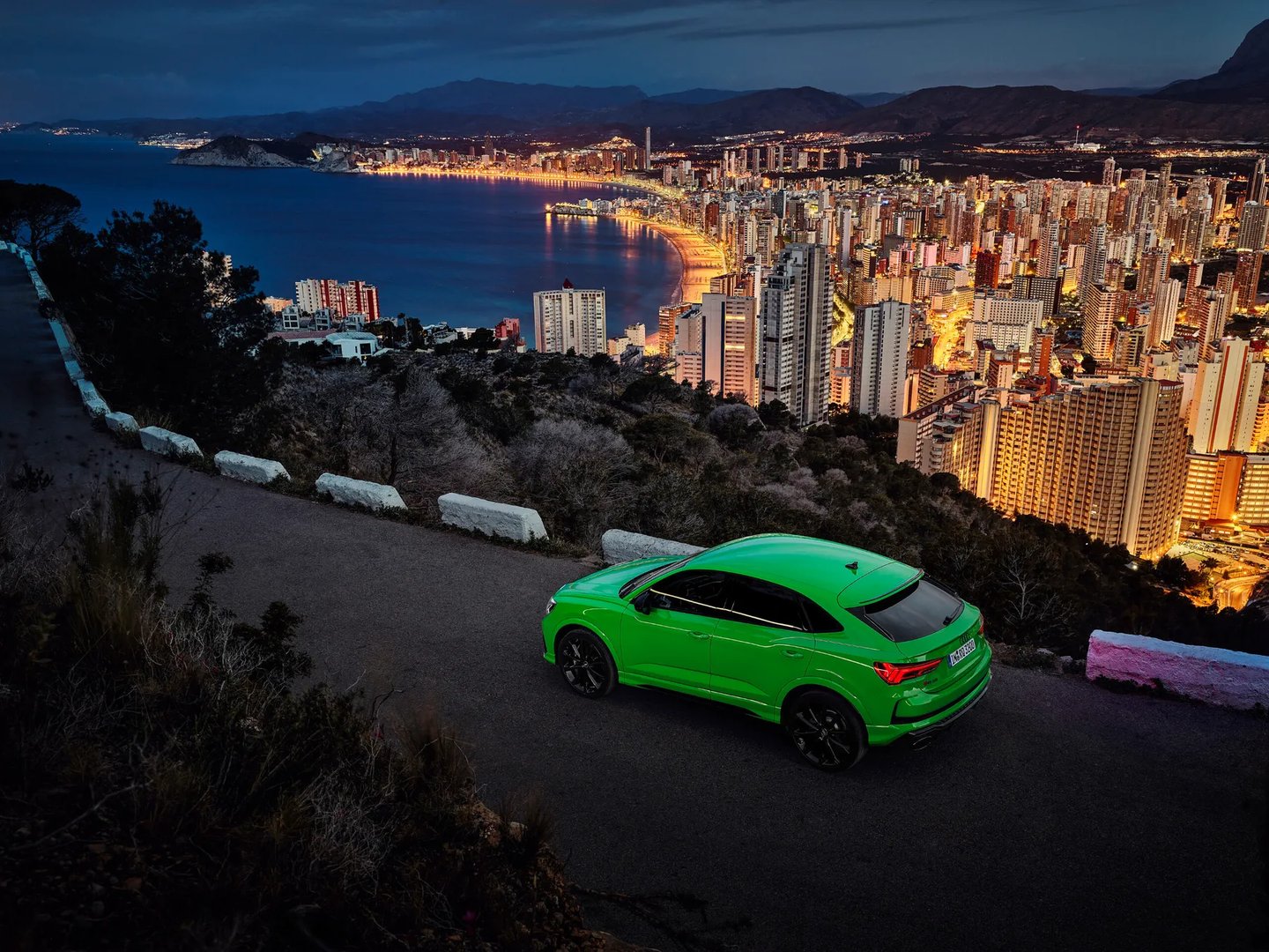 Audi_RS_Q3_Sportback_1_generation__SUV_Coupe__7.jpg