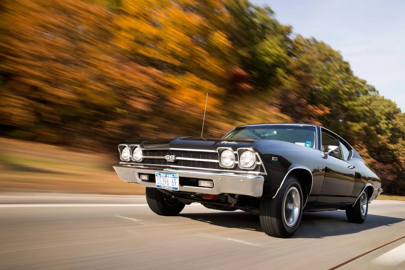 Chevrolet_Chevelle_2_generation__Coupe_Hardtop__4.jpg