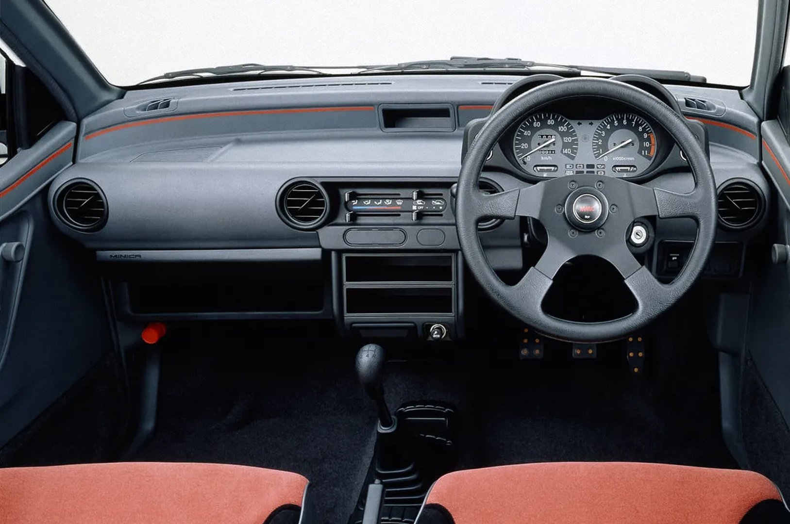 Mitsubishi_Minica_6_generation__Mini_3-doors__4.jpg
