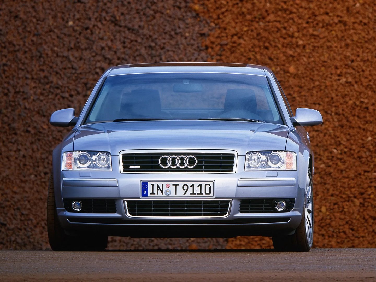 Audi_A8_2_generation_restyling__Sedan__3.jpg