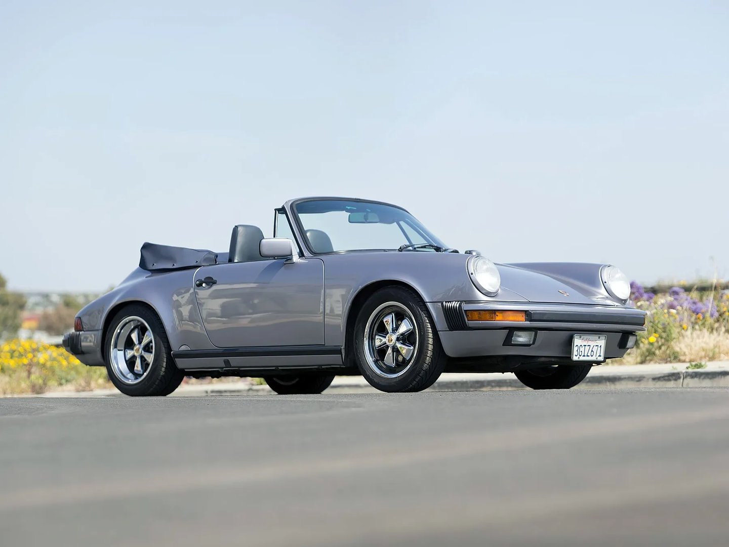 Porsche_911_2_generation__Roadster__3.jpg