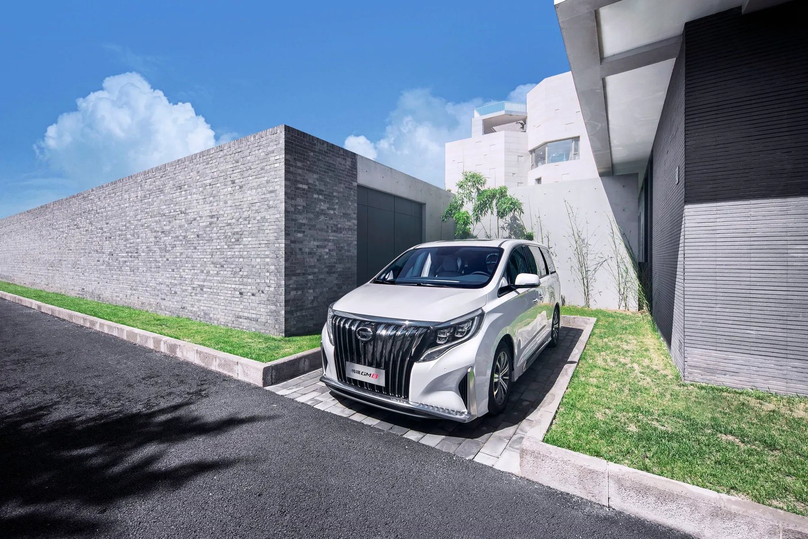 gac_Motor_GN8_1_generation_restyling__Minivan__7.jpg