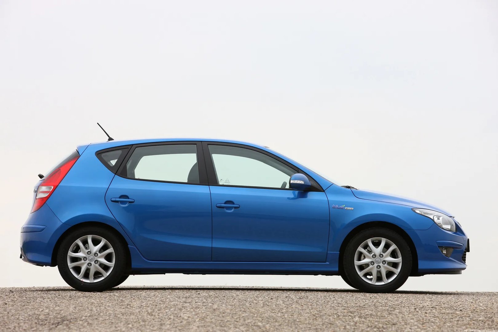 Hyundai_i30_1_generation_restyling__Hatchback_5-door__9.jpg