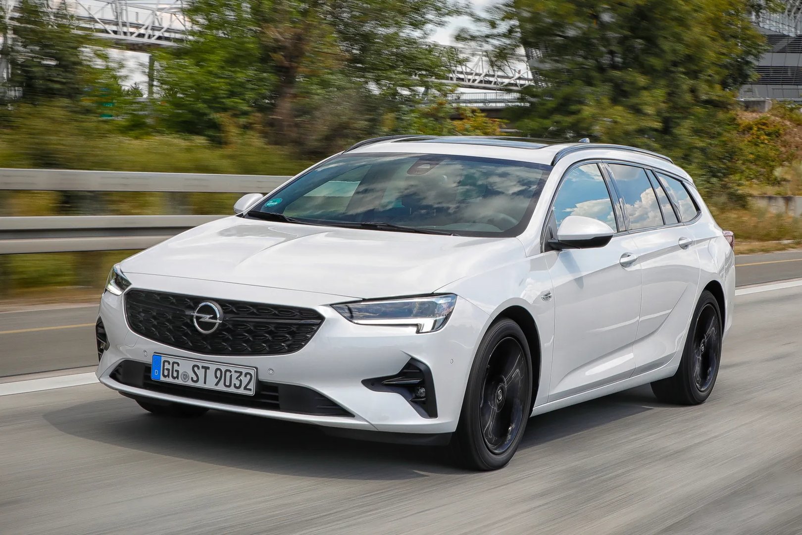 2 generation, restyling 1 